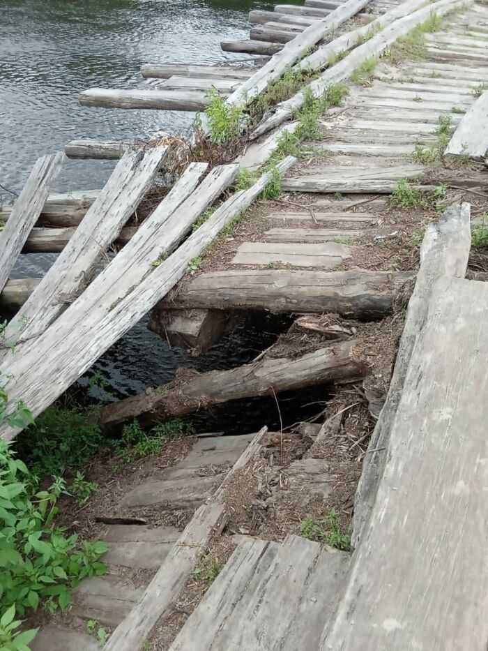 Мост соединяющий деревню Журавки и село Катичи