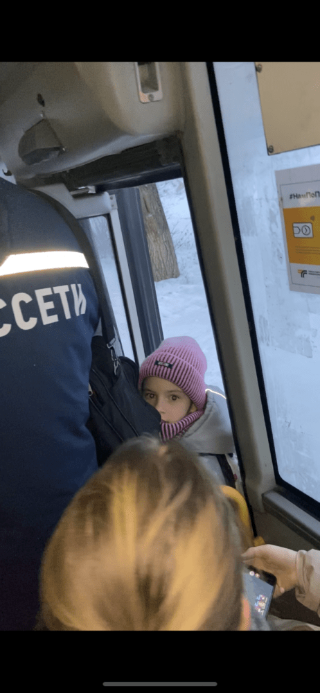 В автобусе нет мест даже стоять