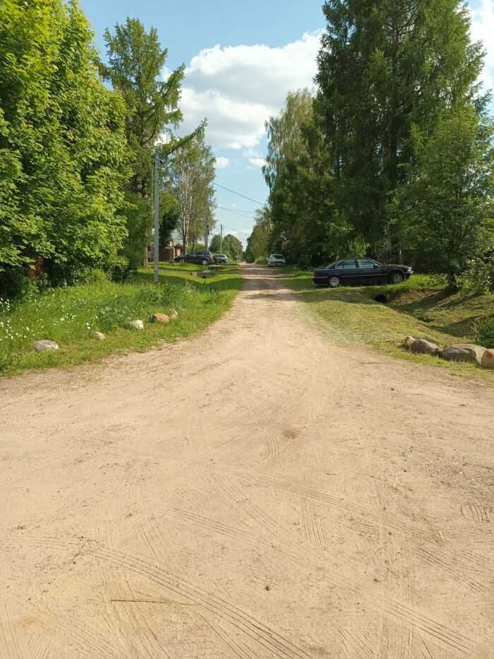 проселок по деревне